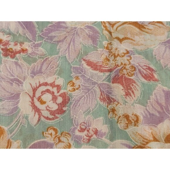Vintage 1990s Floral Cotton Quilting Fabric Pastel Green & Purple Roses 2 yd cut - Picture 4 of 10